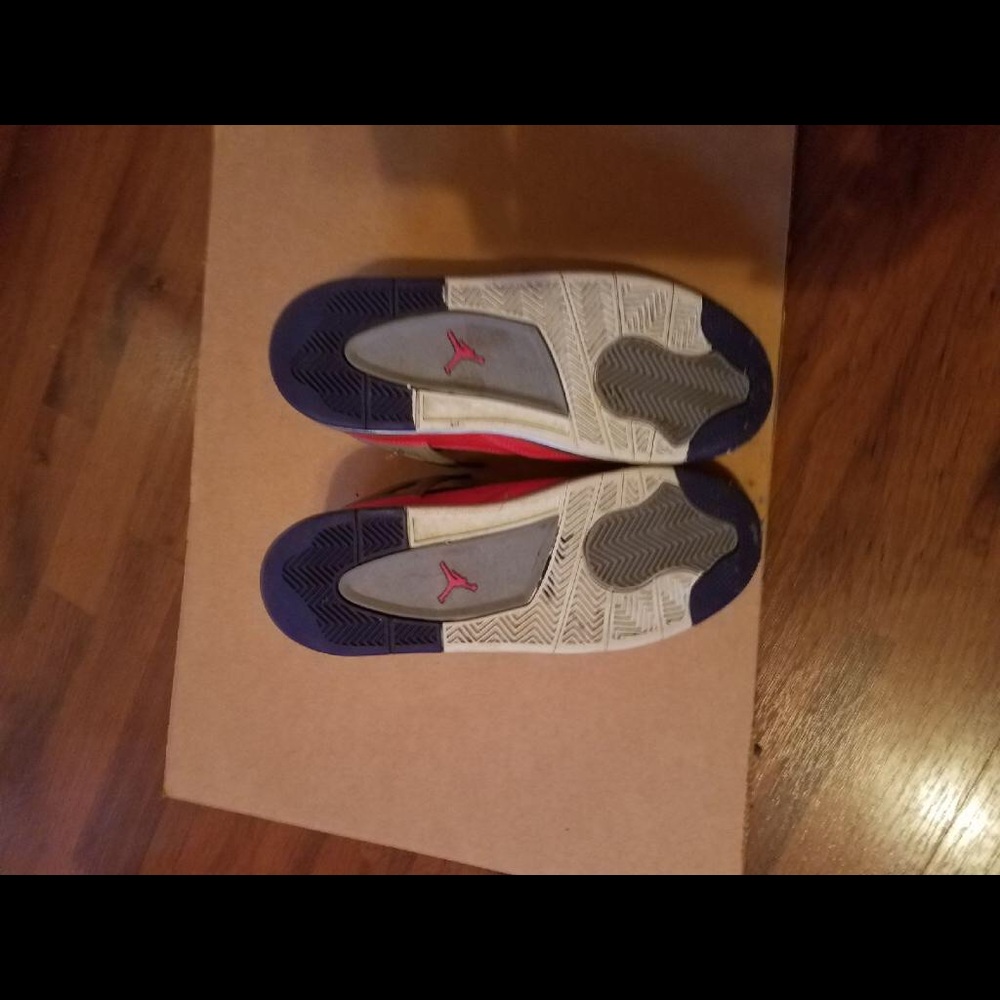 Air - Picture 3 of 3